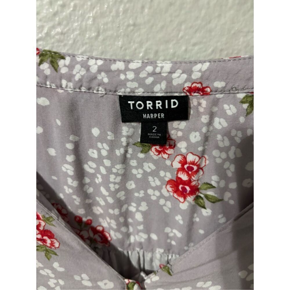❤️TORRID Harper Floral Blouse - Picture 2 of 5